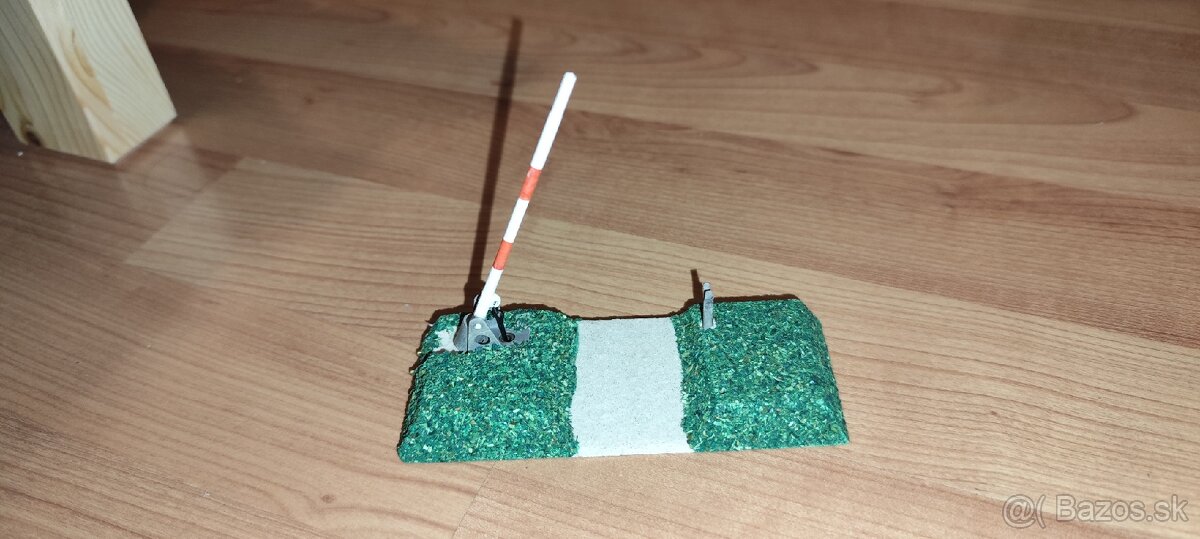 Vlacik PIKO 1988 r.v. - 8