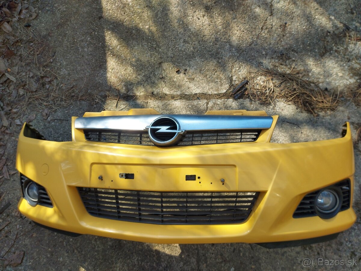 OPEL TIGRA B TWINTOP CABRIO - přední nárazník - 8