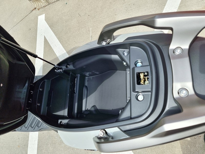 Kymco X-Town CT 125 - 8