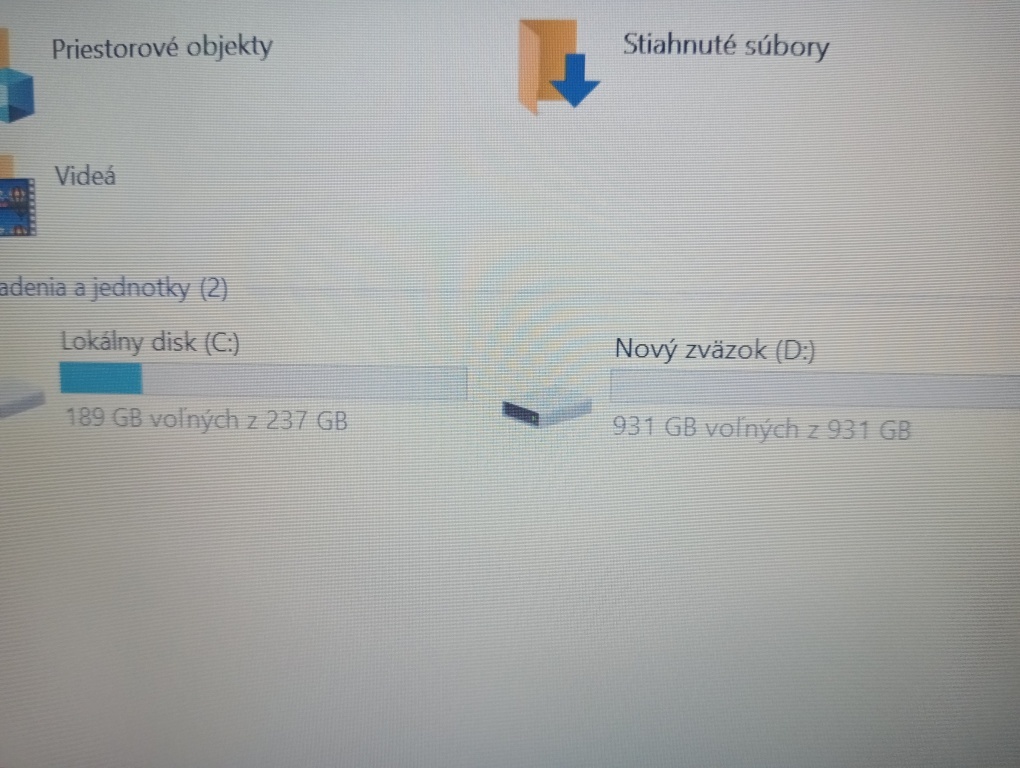 predám Hp Elitebook 840 G3 , Intel® Core™i7 , 16gb ram , ssd - 8
