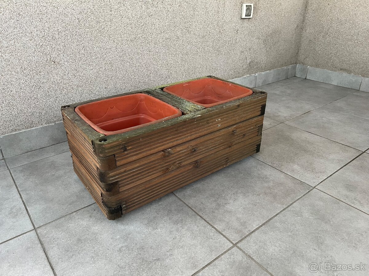 Drevený kvetináč - 8