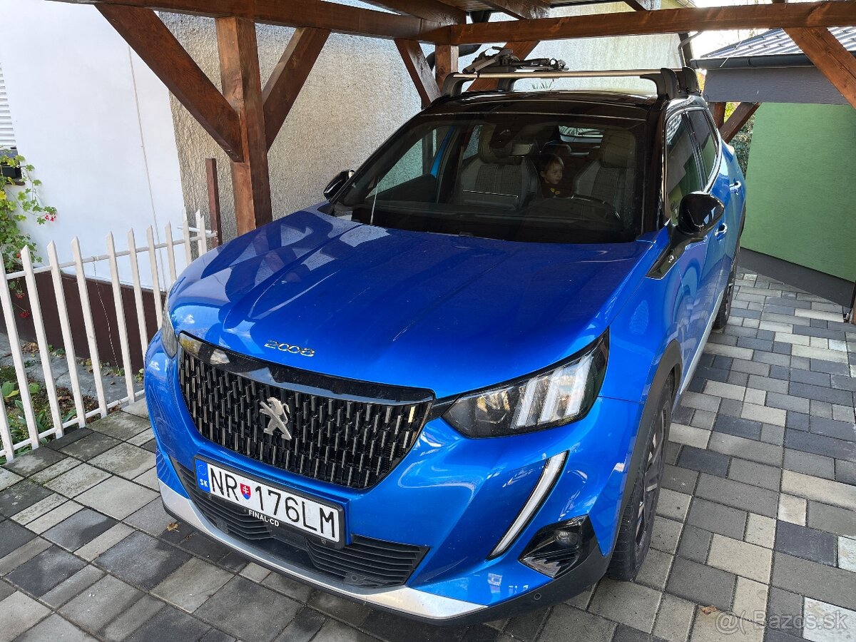 Peugeot 2008 GT - 8