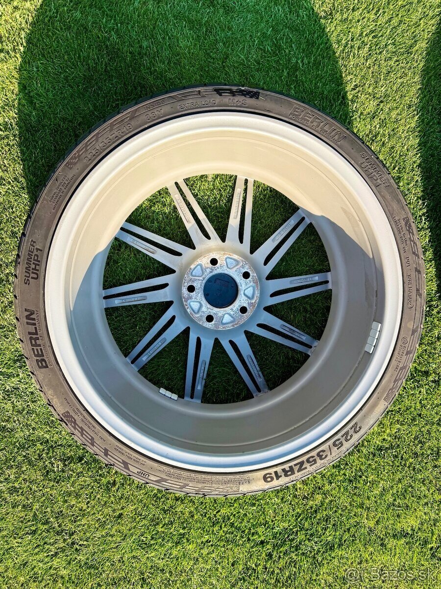 Komplet letnú sadu na Škoda,Vw,Seat,Audi - 5x112 225/35 R19. - 8