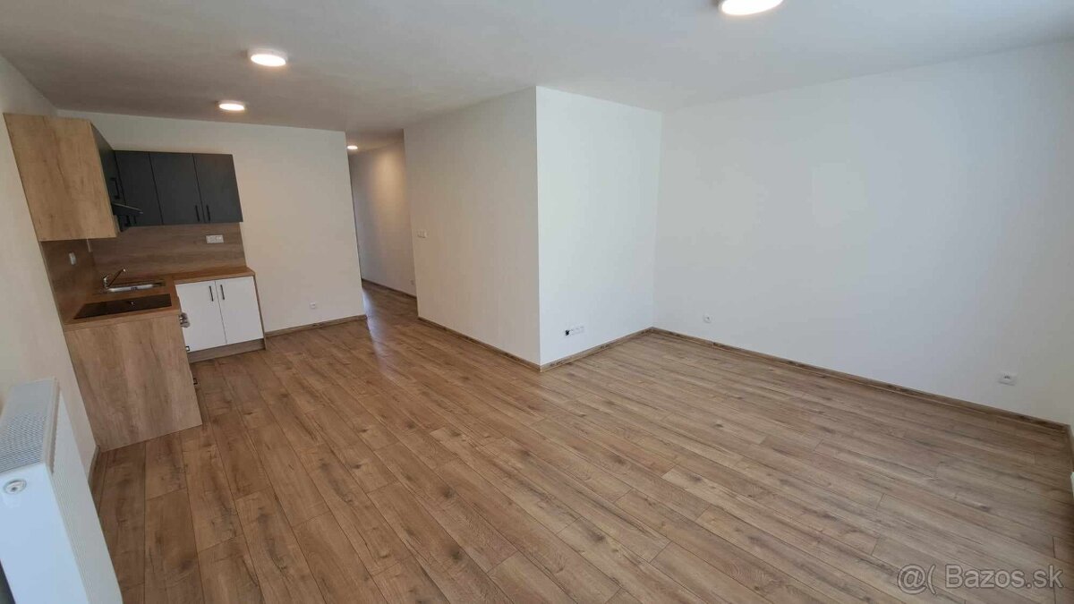 2-izb. byt s veľkou predzáhradkou - novostavba - NOVÝ MARTIN - 8