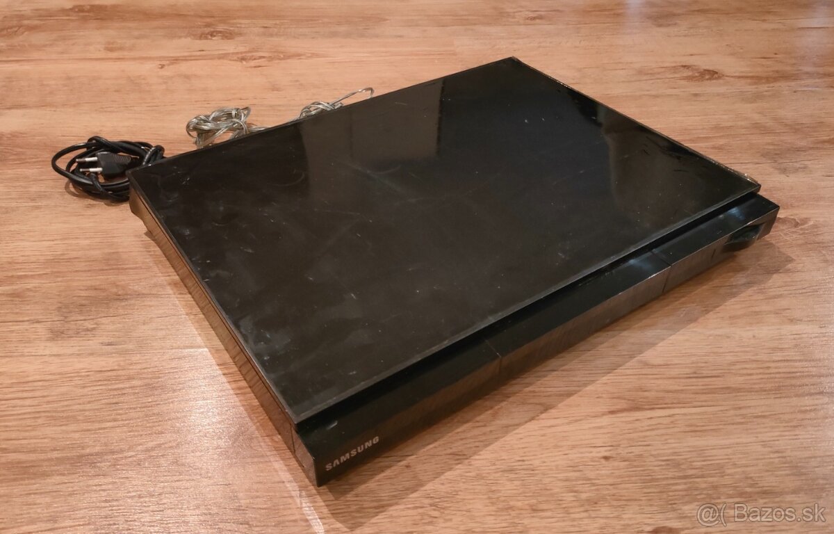 Domáce kino Samsung HT-D5000 - 8