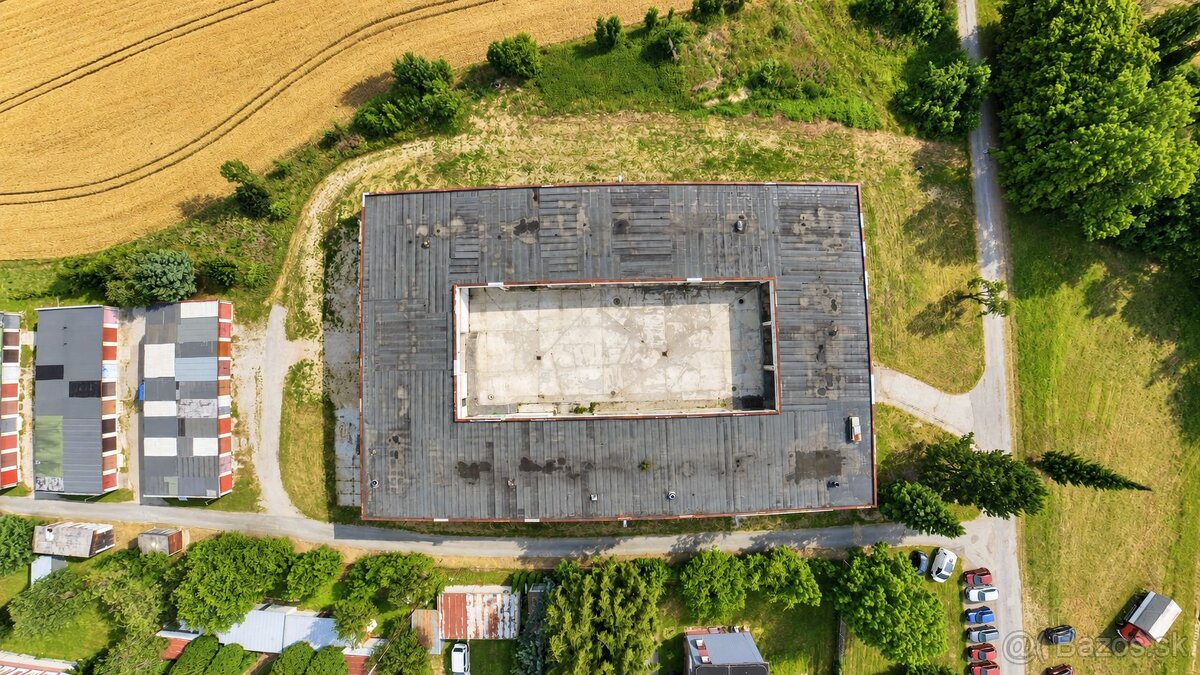 TARGETreal | Na predaj | Polyfunkčný objekt Turčianske Tepli - 8
