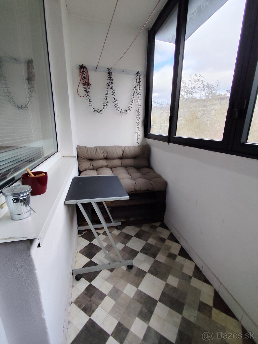 Priestranný 2-izbovy byt Košice Dargovských Hrdinov - 8