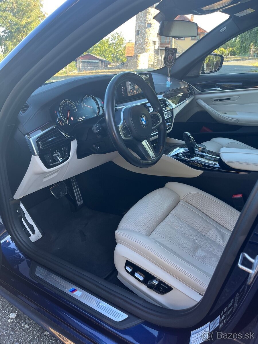 BMW G30 540i - 8