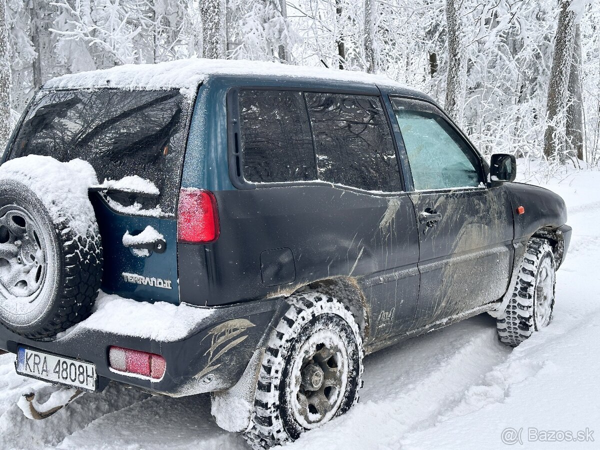 Predam/ vymenim terrano 2/ 2.4benzin+lpg /1994. - 8