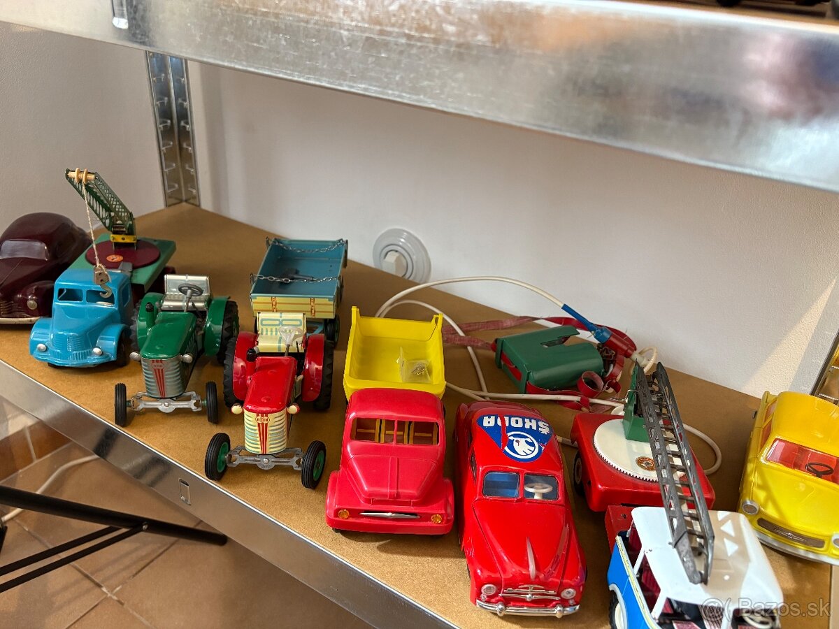 Zbieram STARÉ HRAČKY - 8