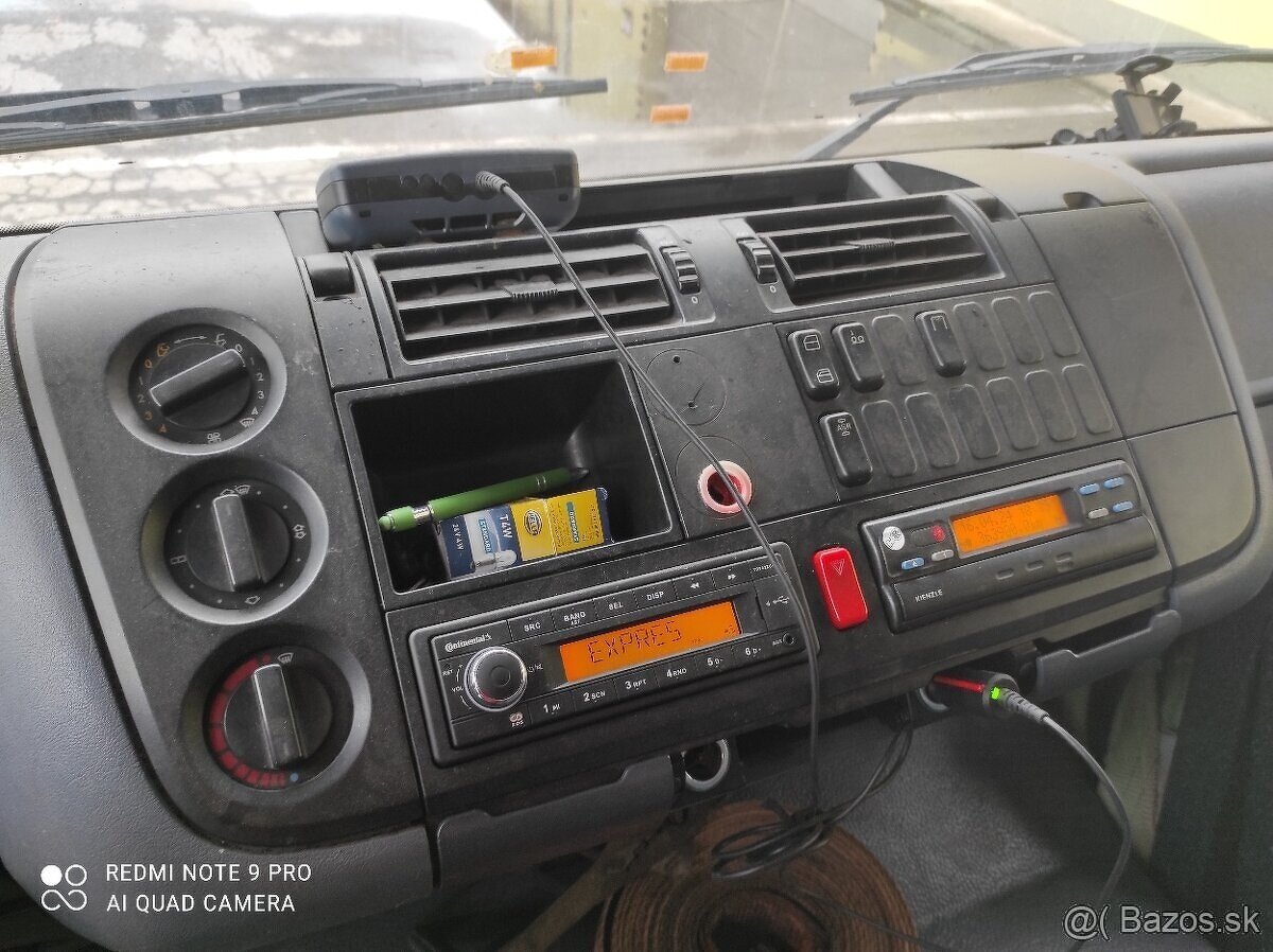 Odťahovka Mercedes Atego - 8