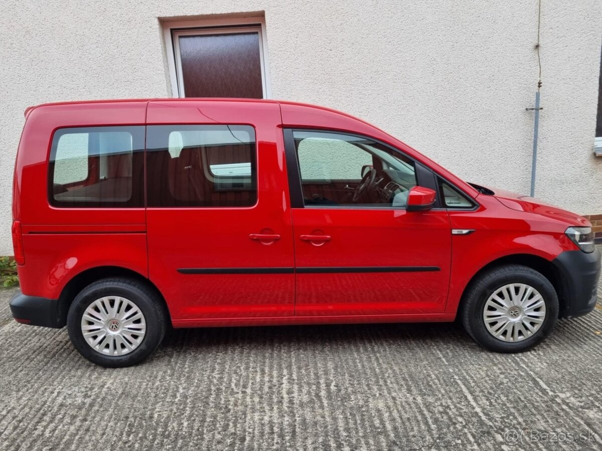 Predám Volkswagen Caddy 2.0 TDI 2016 - TOP STAV - 8