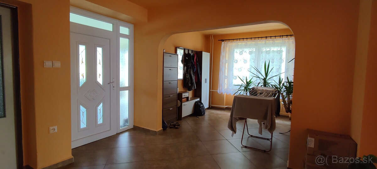 5 izbový rodinný dom - Čerenčany - 8