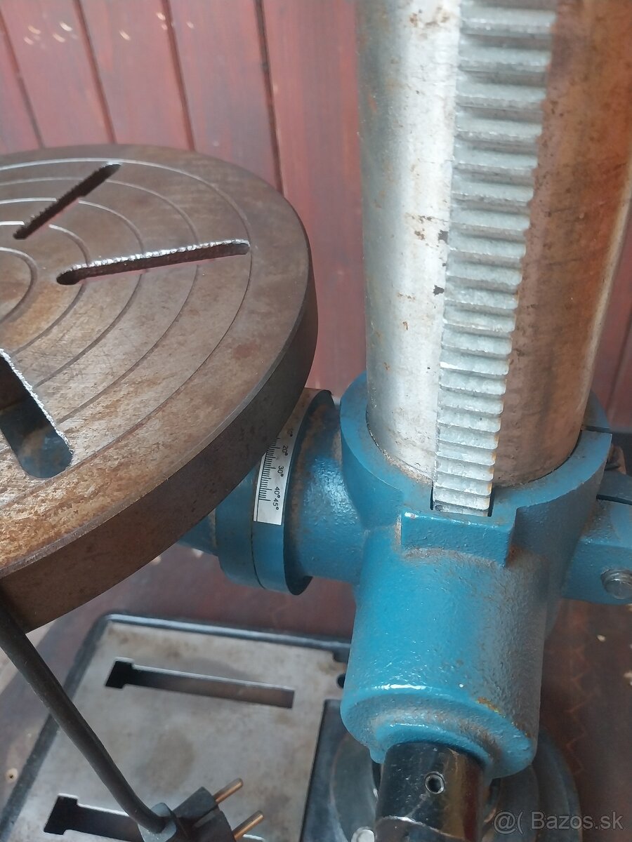 Stojanova vŕtačka 3 - 8