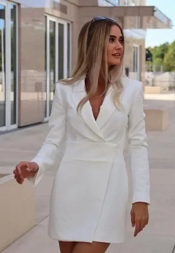 Elegantne sakove šaty uplne nove - 8