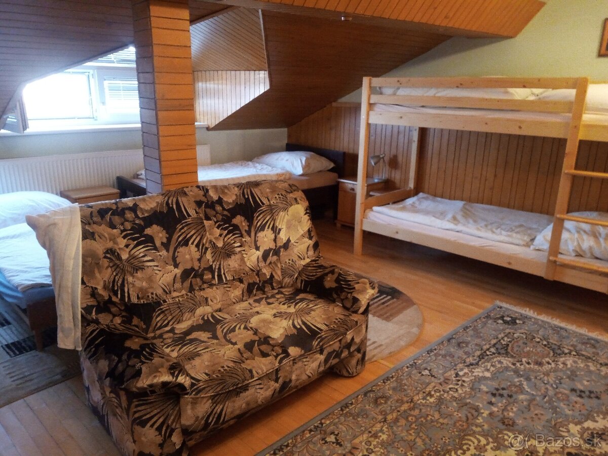 ROBOTNIKOM CUDZINCOM 4 izbovi podkrovny byt - 8