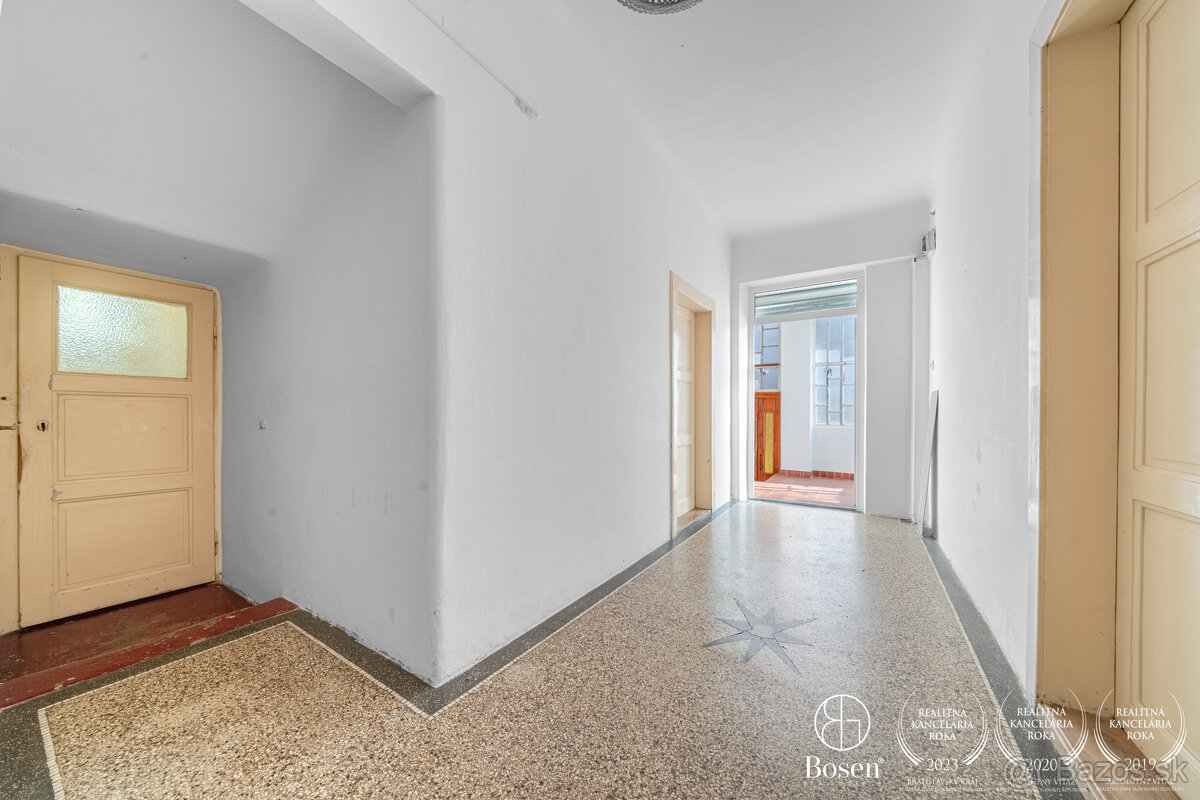 BOSEN | Rodinný dom v spojení s prírodou a mestom , 668 m2, - 8