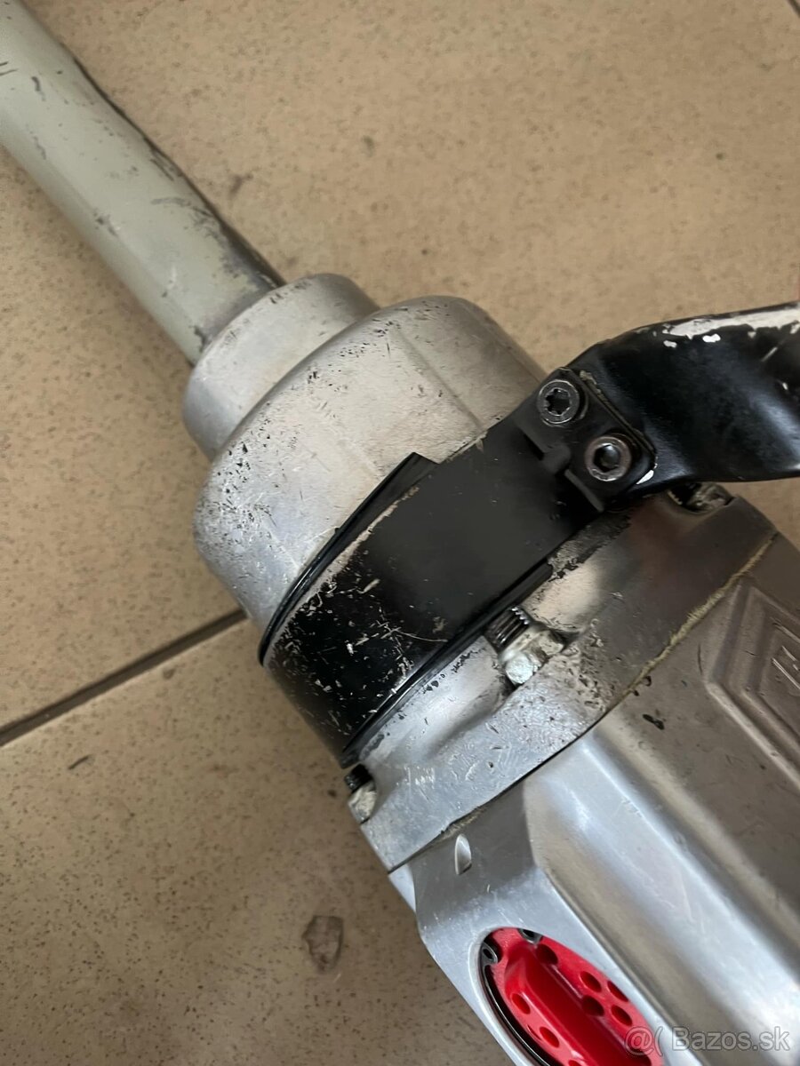 predám pneumatický príklepový skrutkovač - 8