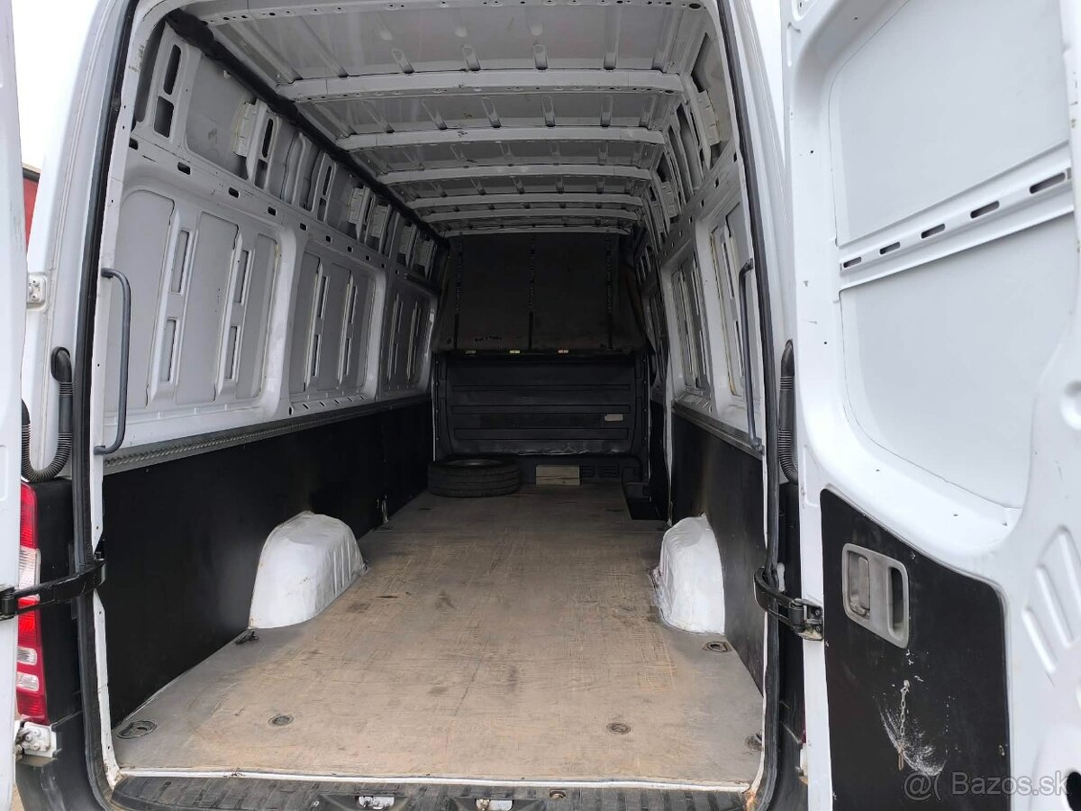 Mercedes Sprinter - 8