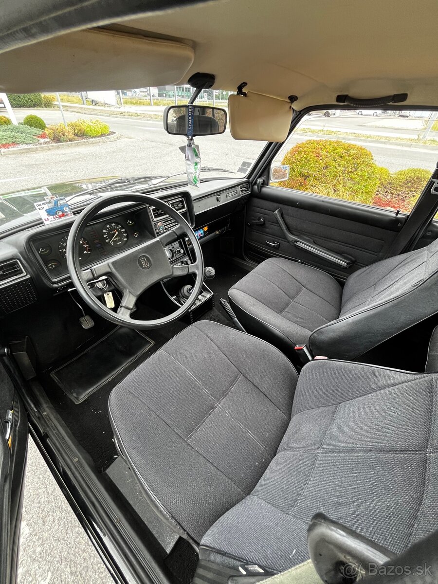 Lada 2107 - 8