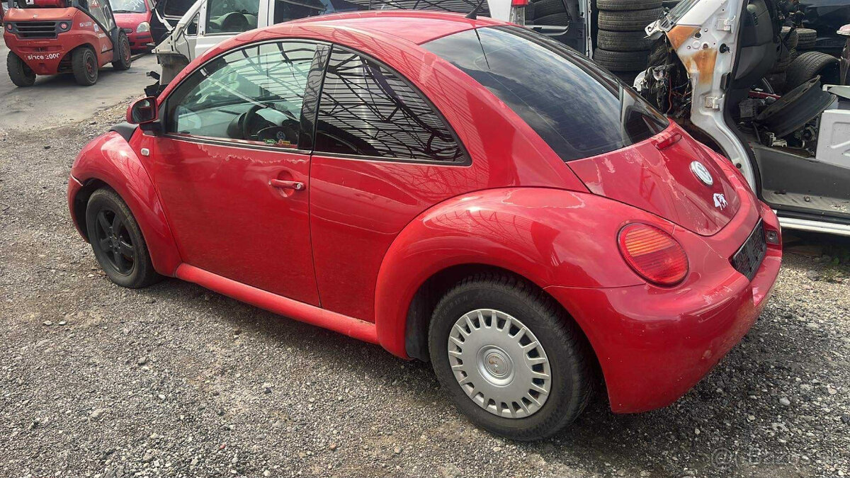 Volkswagen Beetle 1,9Tdi 66KW - 8