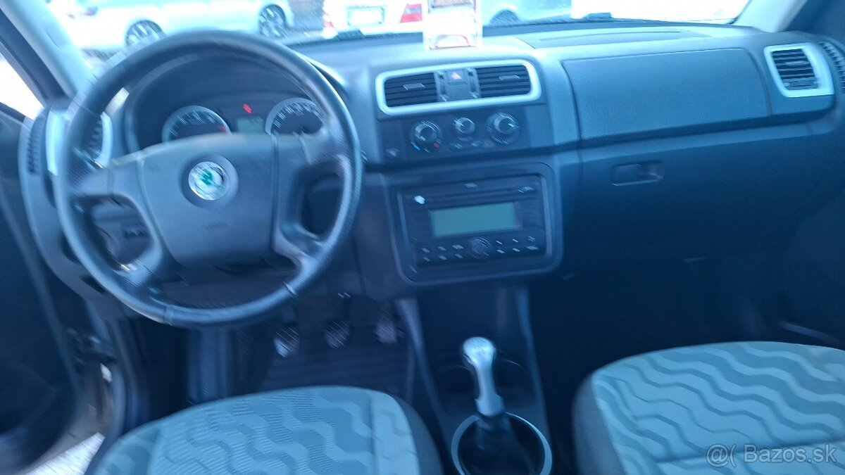 ŠKODA FÁBIA COMBI 1.2 12V - 8