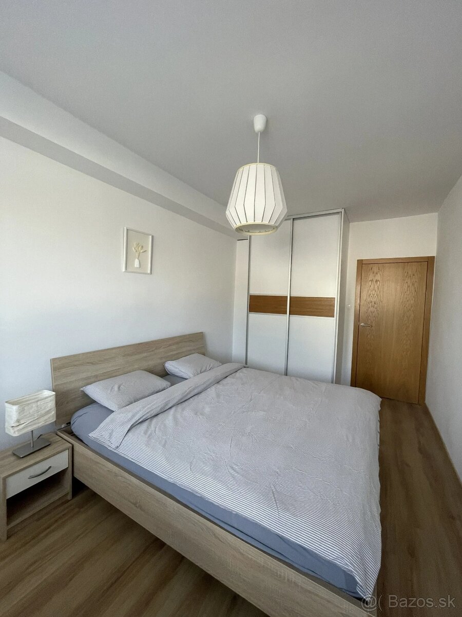 PRENÁJOM – veľký 2iz byt na Nivách – foto 10