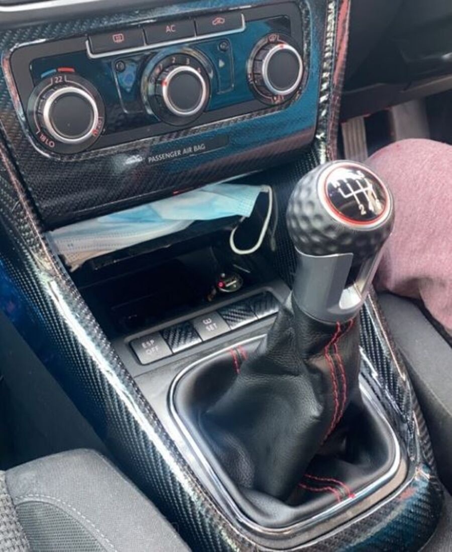 Kožená GTI radiaca paka - golfová loptička - 8