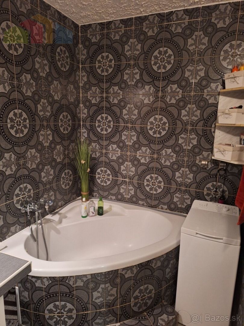 Na predaj 3 izbový byt prerobený na 4 izbový - 8