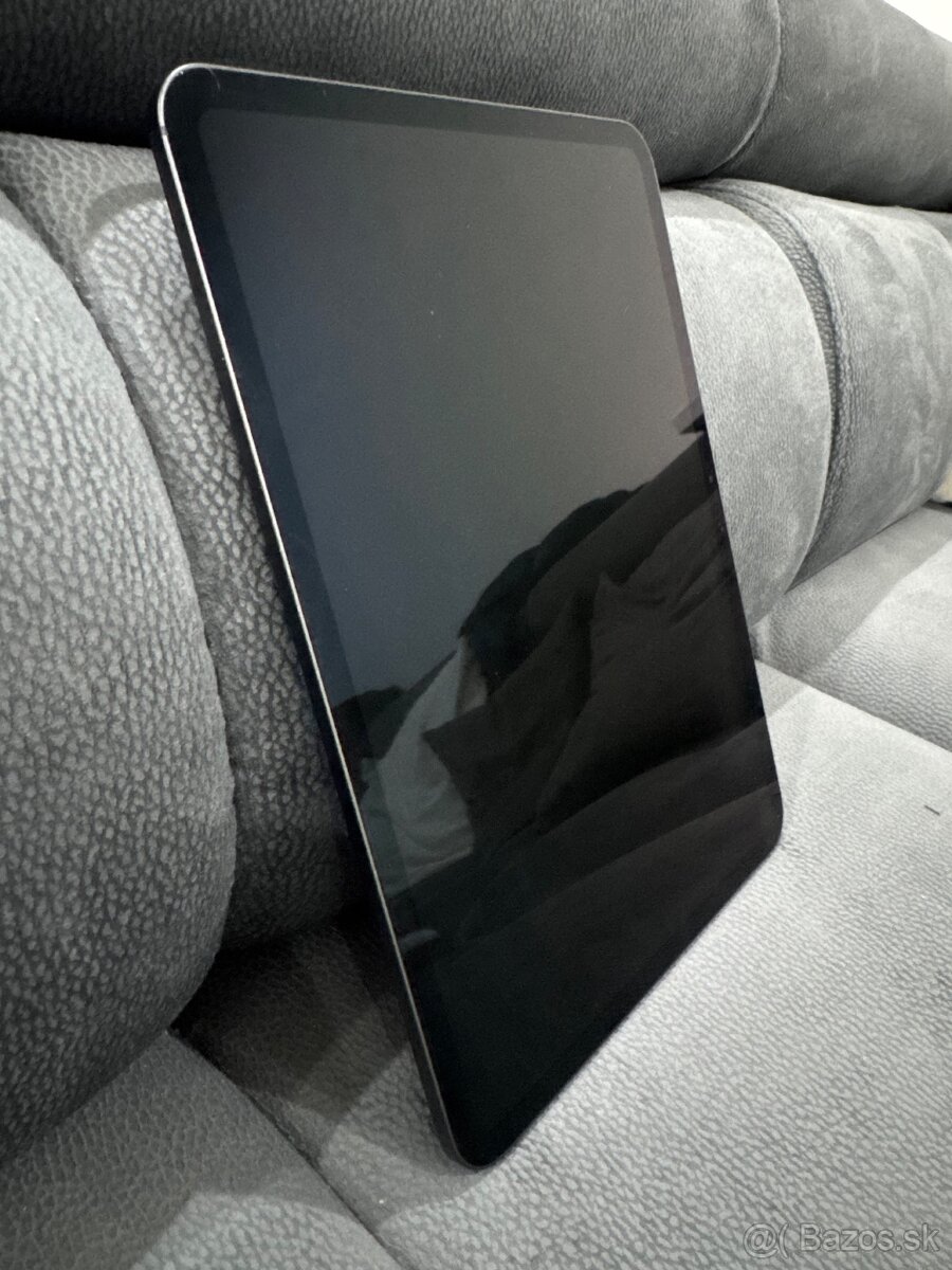Predám iPad Pro 11 M4 256gb Wi-Fi SpaceBlack - 8