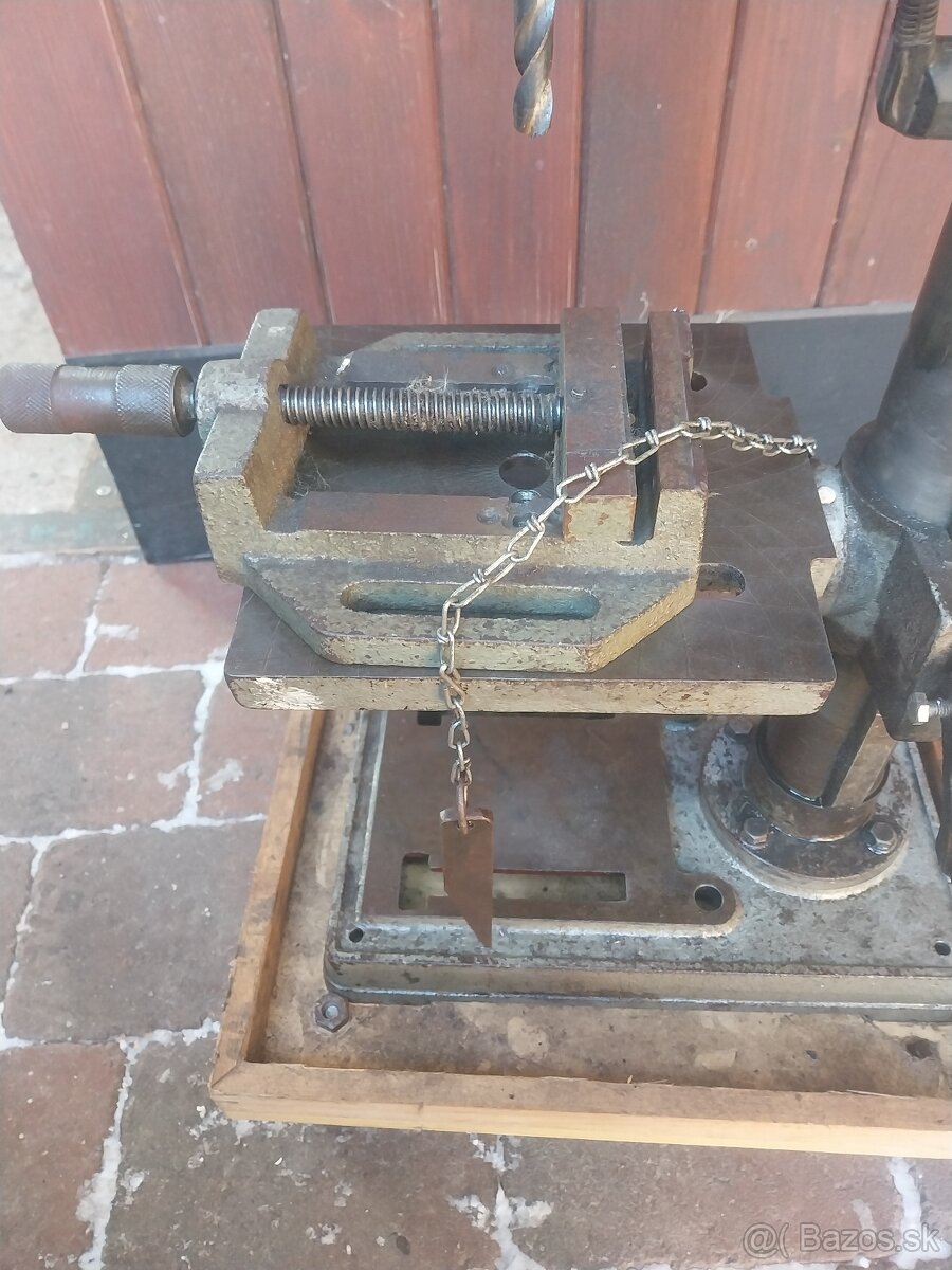 Stojanova vŕtačka 2 - 8