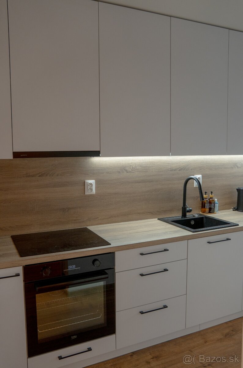 🔑 Na predaj: kompletne zrekonštruovaný 3-izbový byt – Nitra - 8