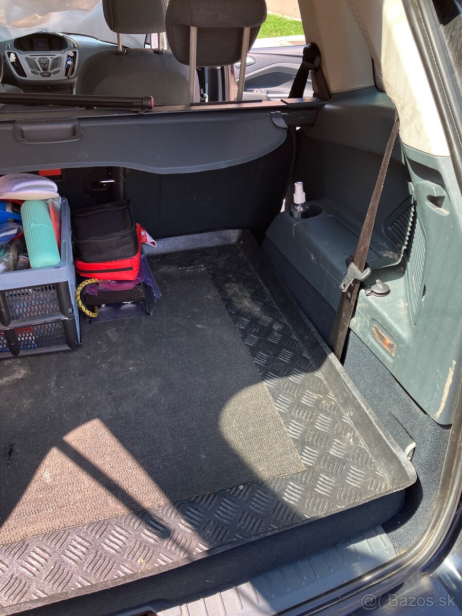 Ford grand c-max 7 miest - 8