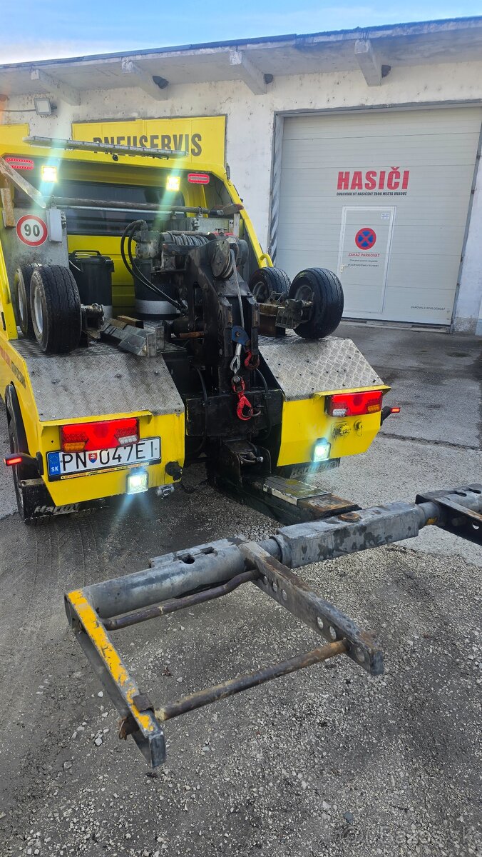 Predam odťahovy špeciál - 8