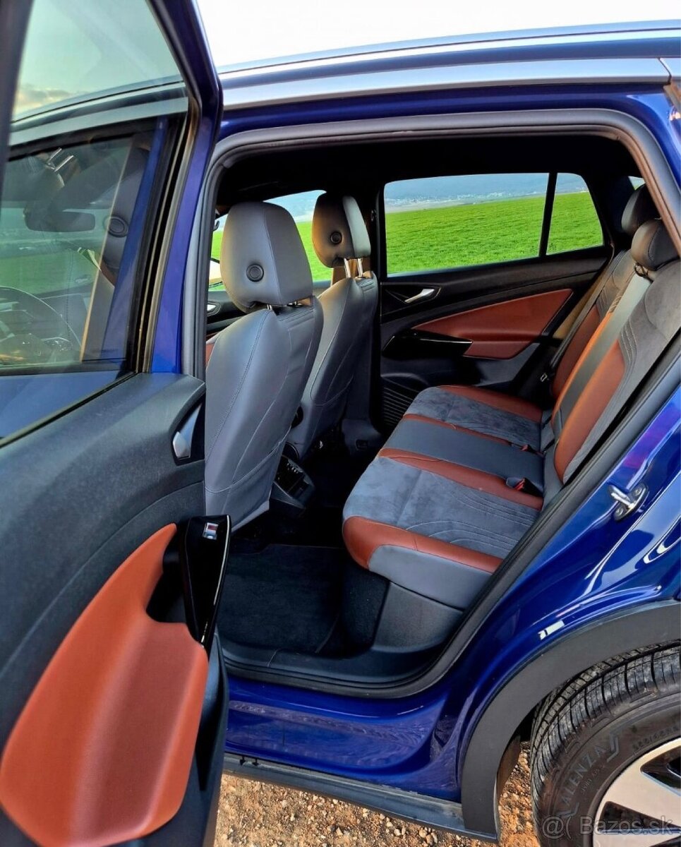 Volkswagen ID.4 - 8