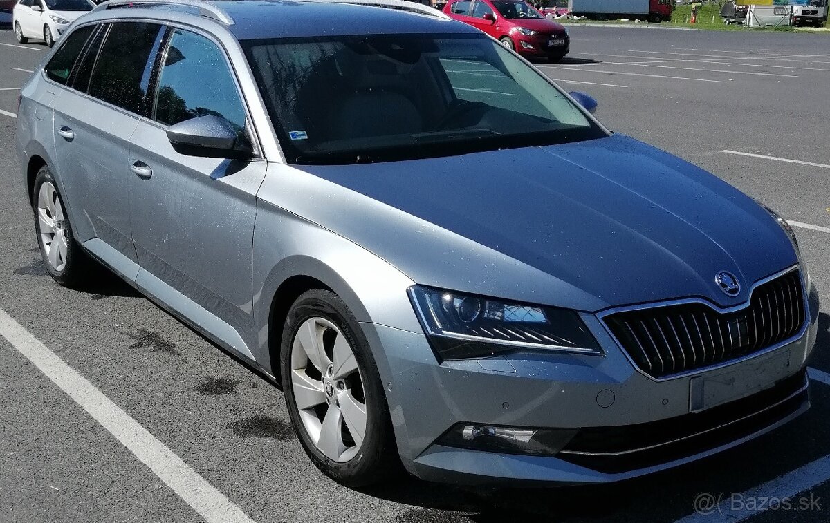 Škoda Superb combi 2.0 TDI 110 kw - 8