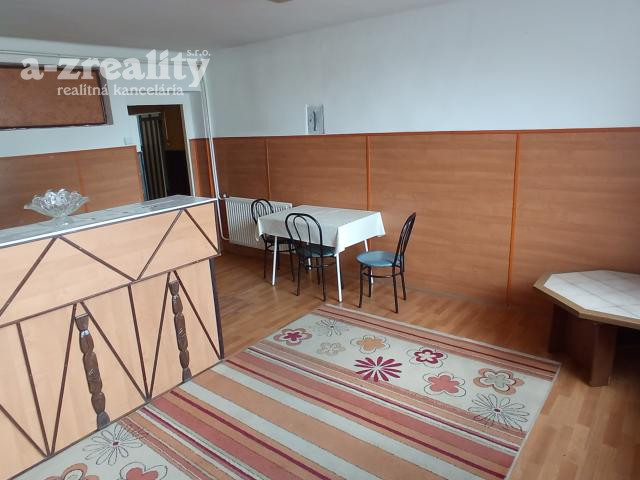 Iba u nás Komerčný objekt na prenájom v Komárne - 8