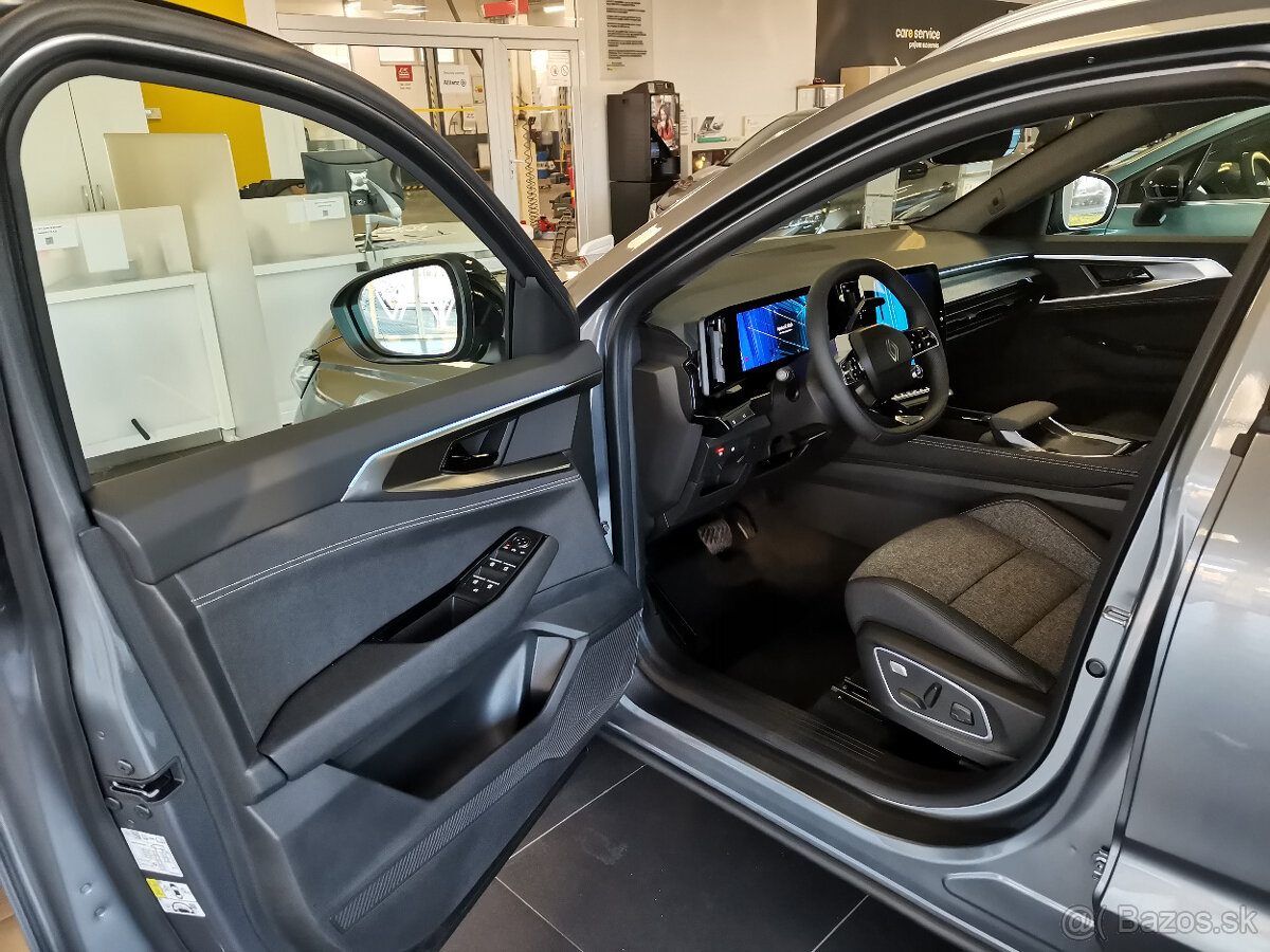 Renault Austral 1.3 mHEV 160 Techno - 8