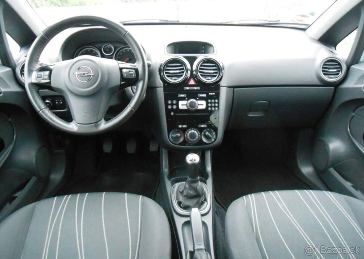 Opel Corsa 1,4 64 kW KLIMA Serviska benzín - 8