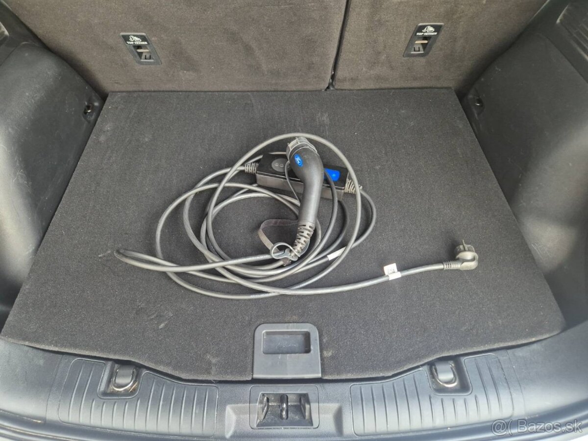 Ford Kuga 2.5 Duratec PHEV 225k ST-Line CVT - 8