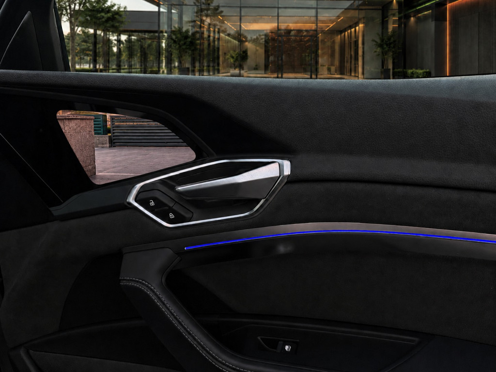 Audi e-tron 2022 - 8