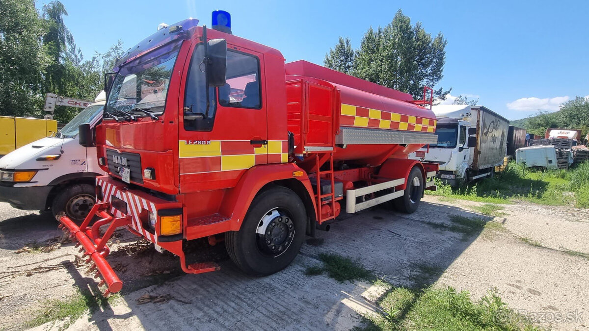 Autocisterna MAN LE280B Kropička 2003 51000km 8000l - 8