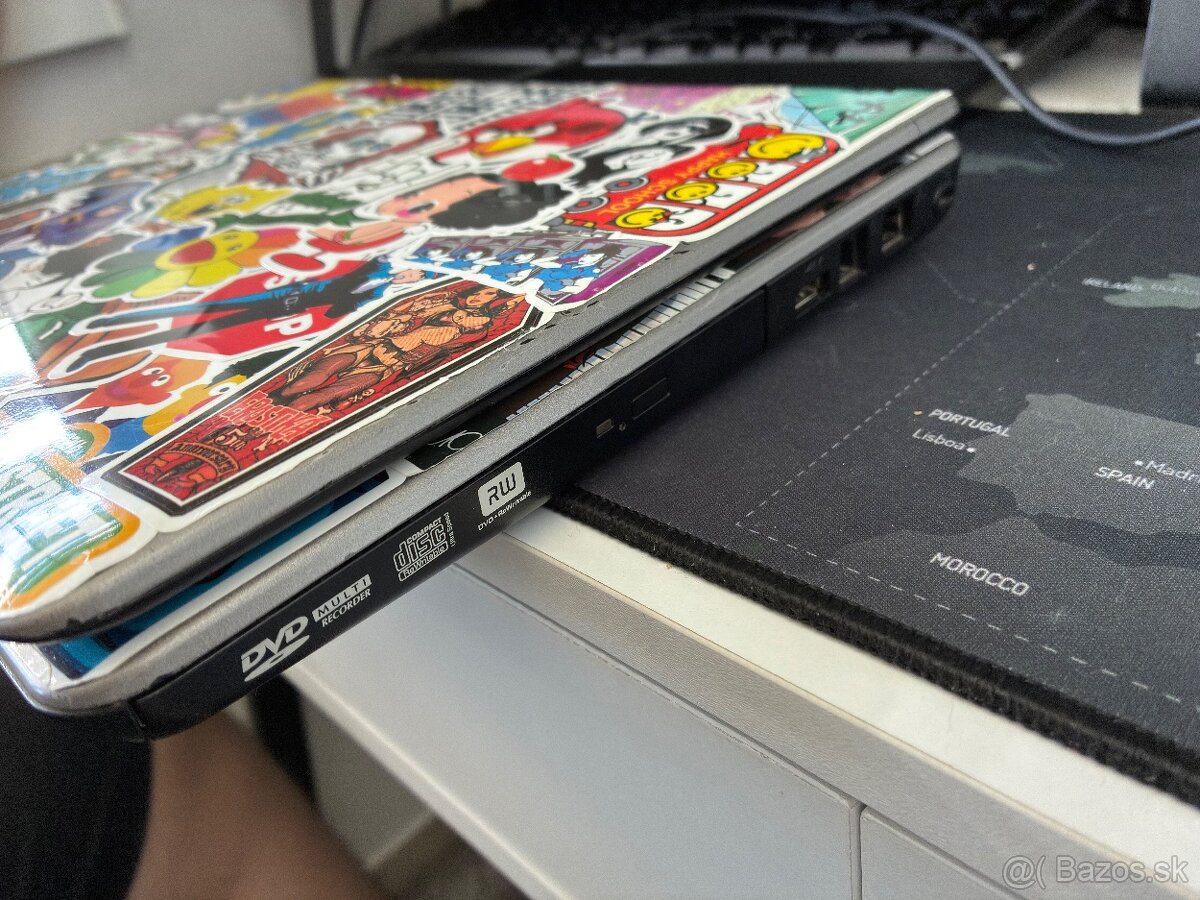 Toshiba Satellite Pro U400-150 - 8