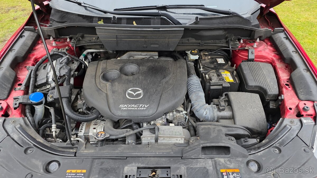 Mazda CX-5 2.2 Skyactiv-D AWD A/T (129kW) – Rok 2017 - 8