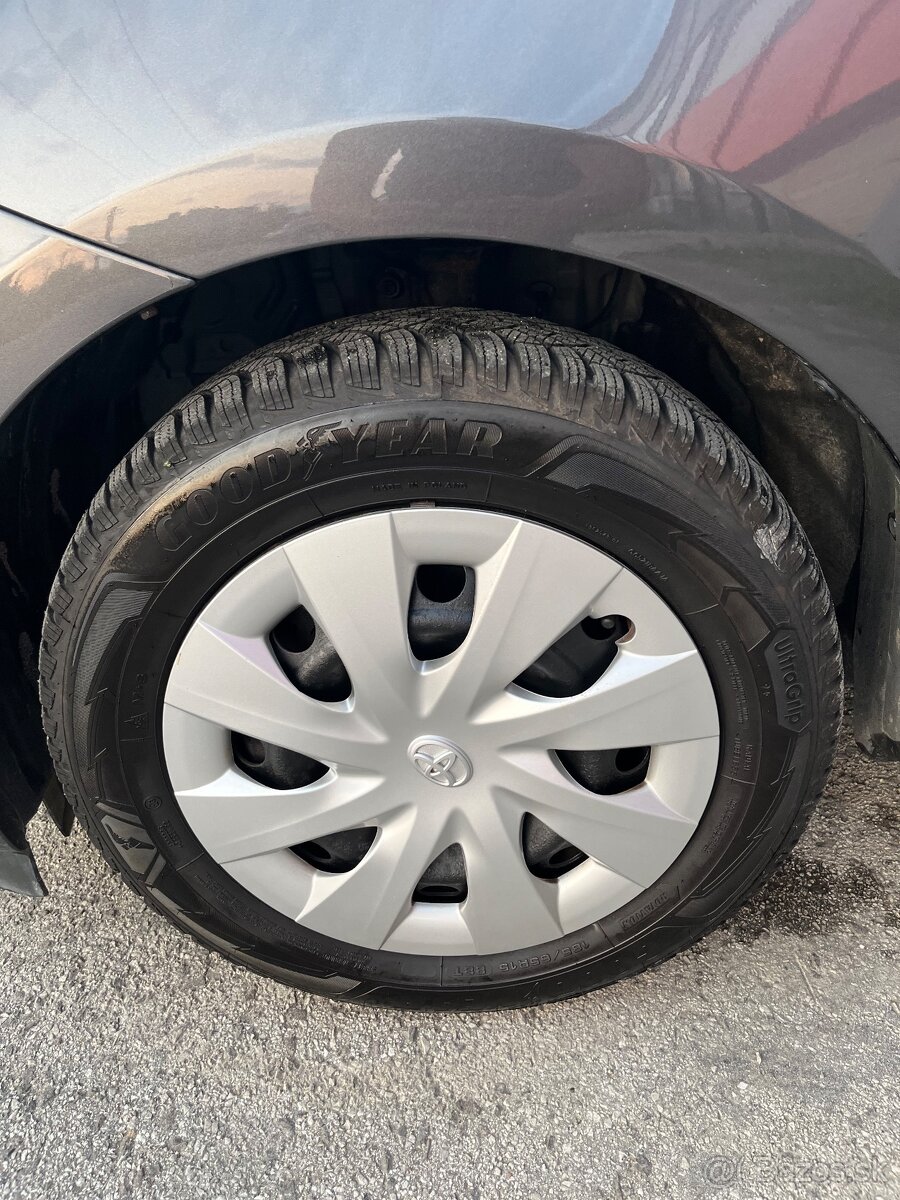 Toyota Verso-S 1.3 Benzin = r.v 2013, 171889km , Top Stav = - 8