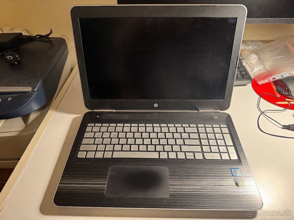 Hp Pavilion - 8
