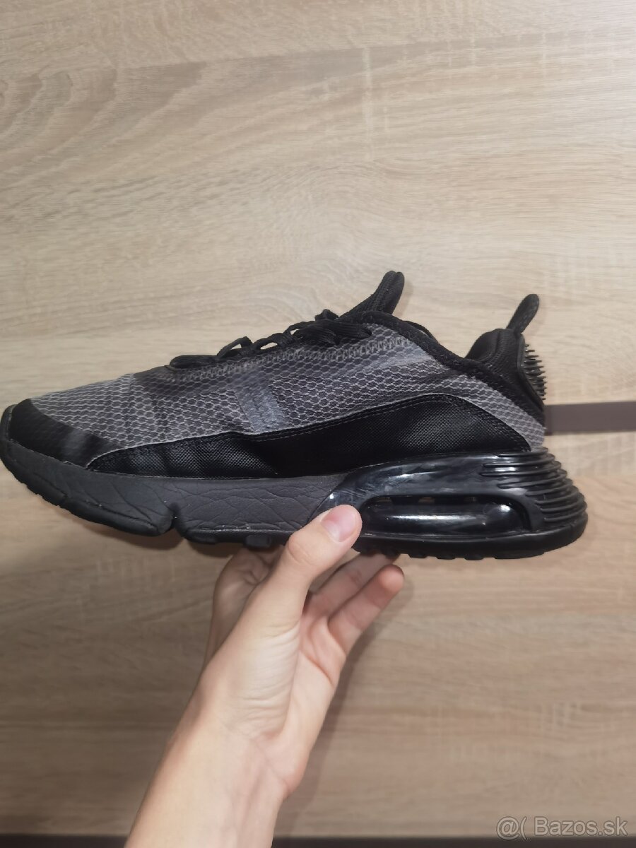 Nike Air Max 2090 - 8