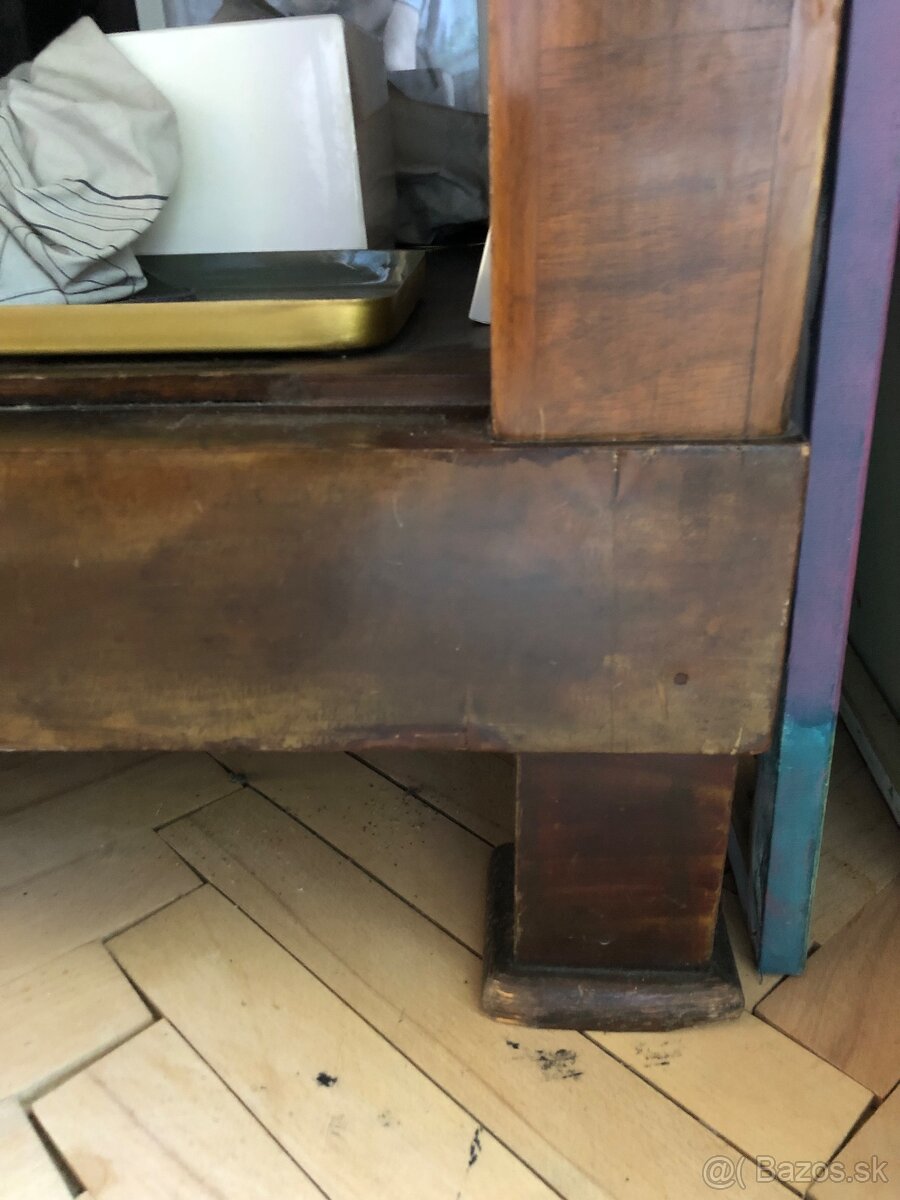 Starožitná knižnica Š203xh57,5xV184cm - 8