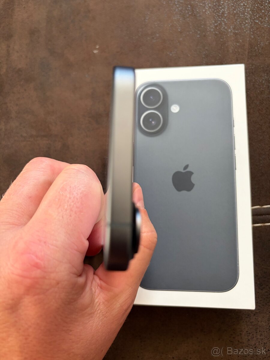 Apple IPhone 17 256gb - 8