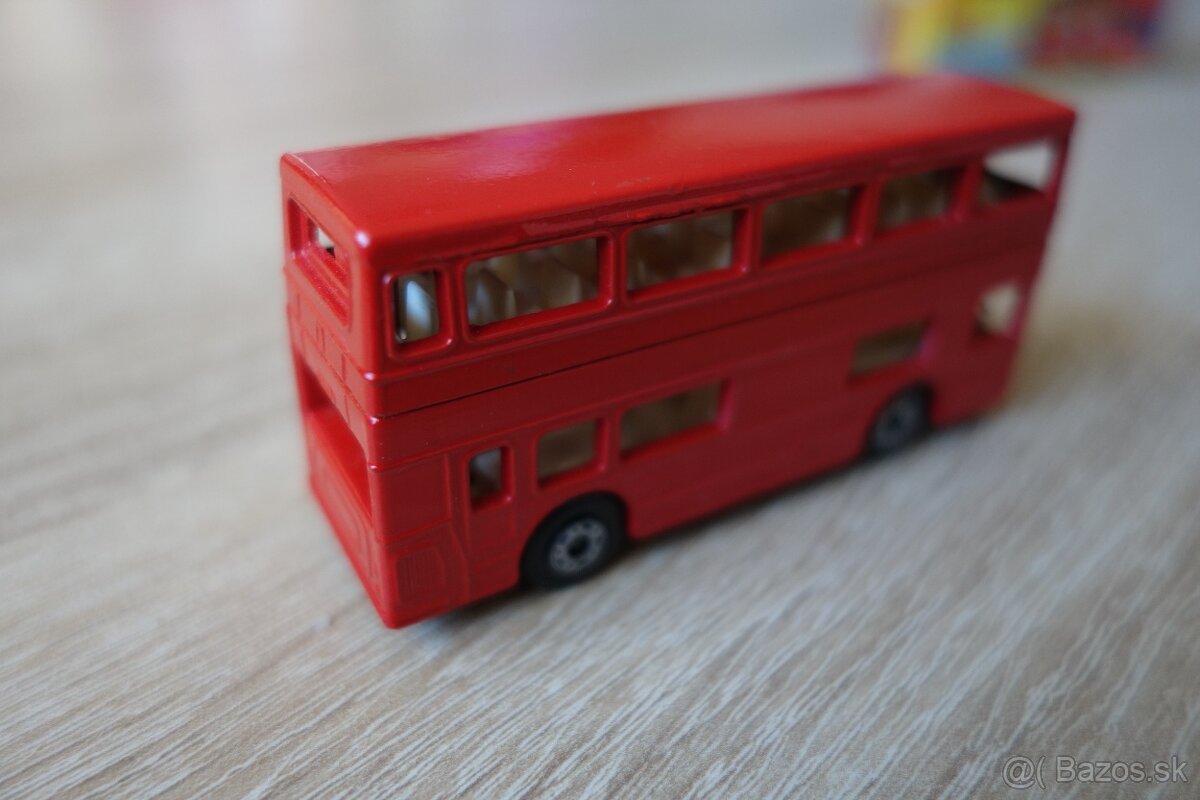 Matchbox Superfast No. 17 The Londoner - 8